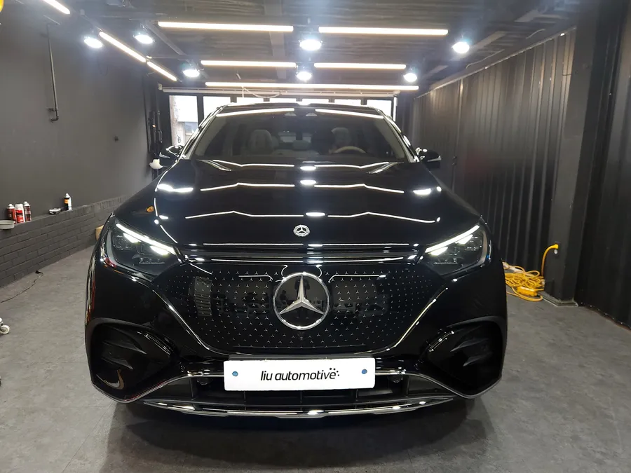 Mercedes-Benz EQE body kit - Mercedes-Benz EQE Body Kit Review: Cost & Installation photo 5