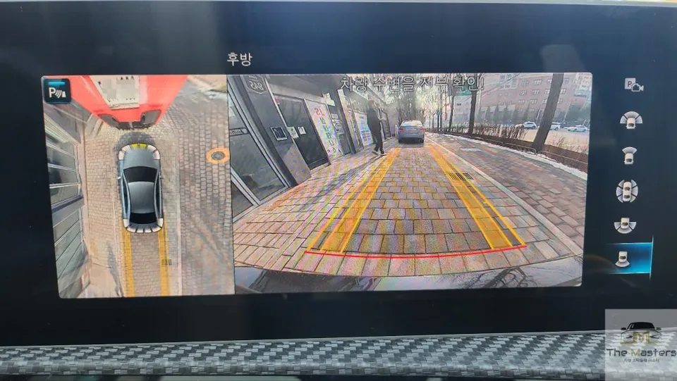 Mercedes-Benz A-Class surround view camera - Mercedes-Benz A-Class 360 Camera Review: Cost & Results photo 5