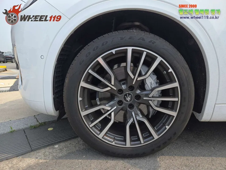 Maserati 그레칼레 Gloss Black Wheel Repair Review