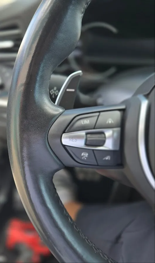 BMW BMW M steering wheel - BMW M Steering Wheel Customization Review — Enhanced Grip & Style photo 5