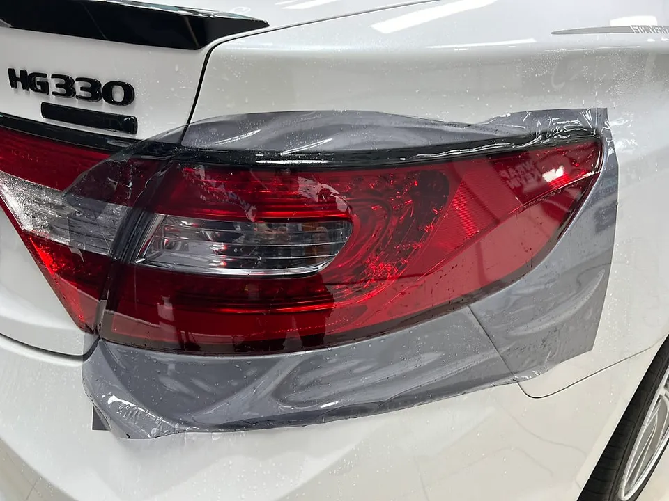 Hyundai Grandeur HGのカーラッピング事例|費用目安・仕上がり 施工写真 3-3