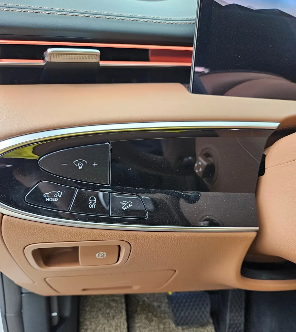 Genesis GV70 ppf - Genesis GV70 Interior PPF Review — Scratch-Free Interior photo 3