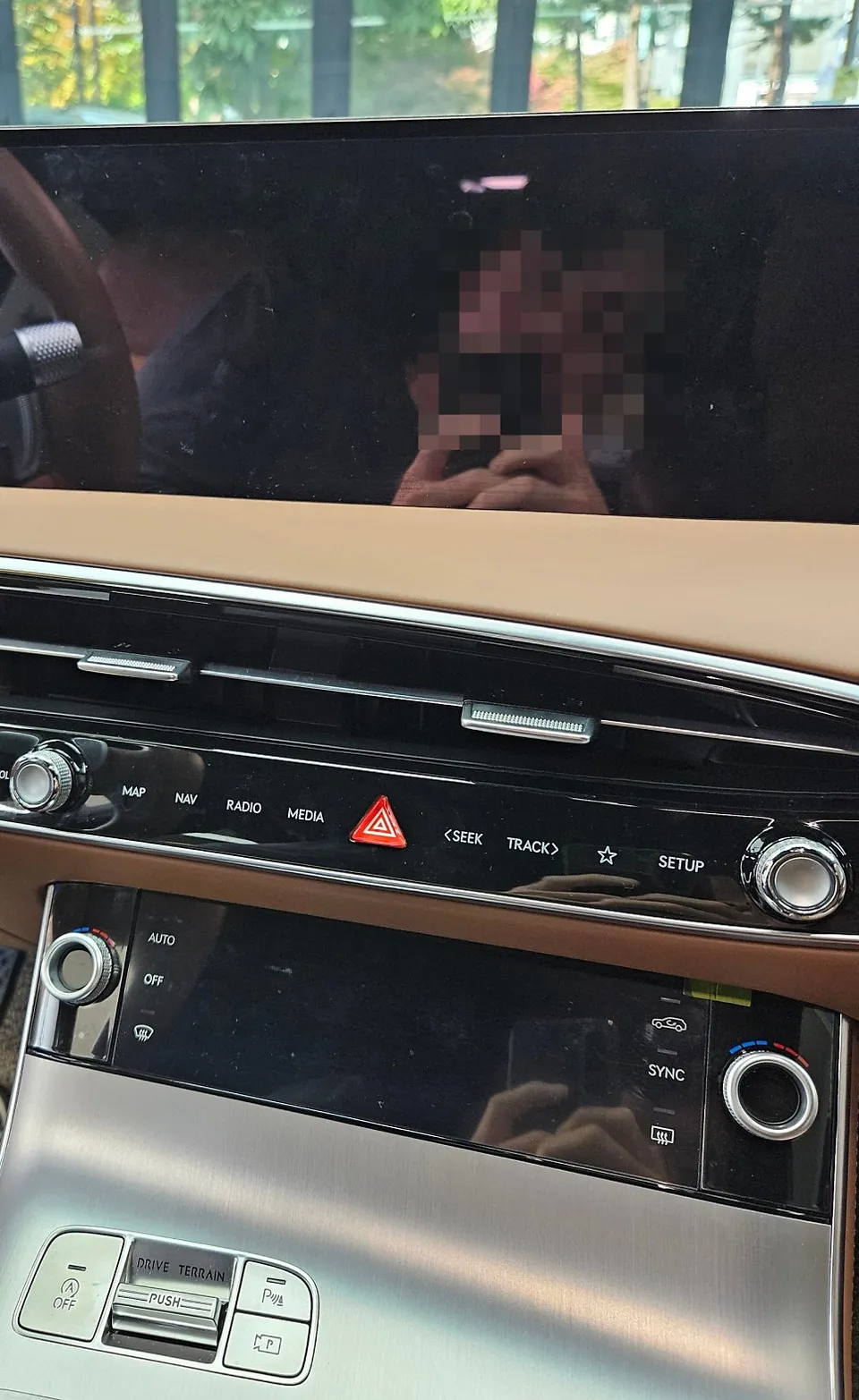 Genesis GV70 ppf - Genesis GV70 Interior PPF Review — Scratch-Free Interior photo 4