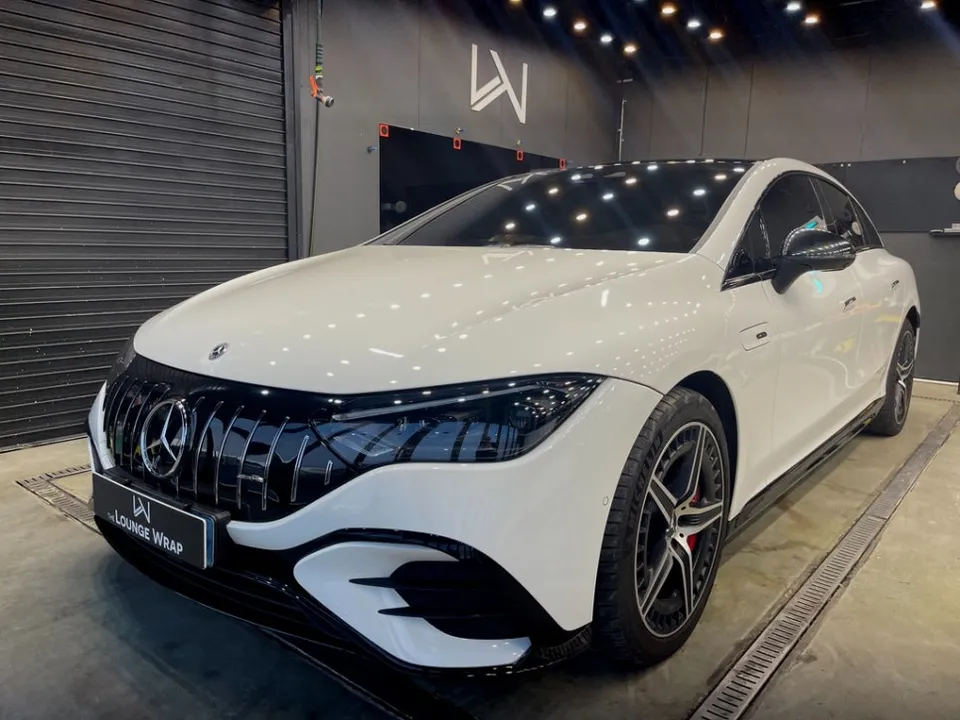 Mercedes-Benz EQE PPF施工事例｜韓国での実例 施工写真 2-1