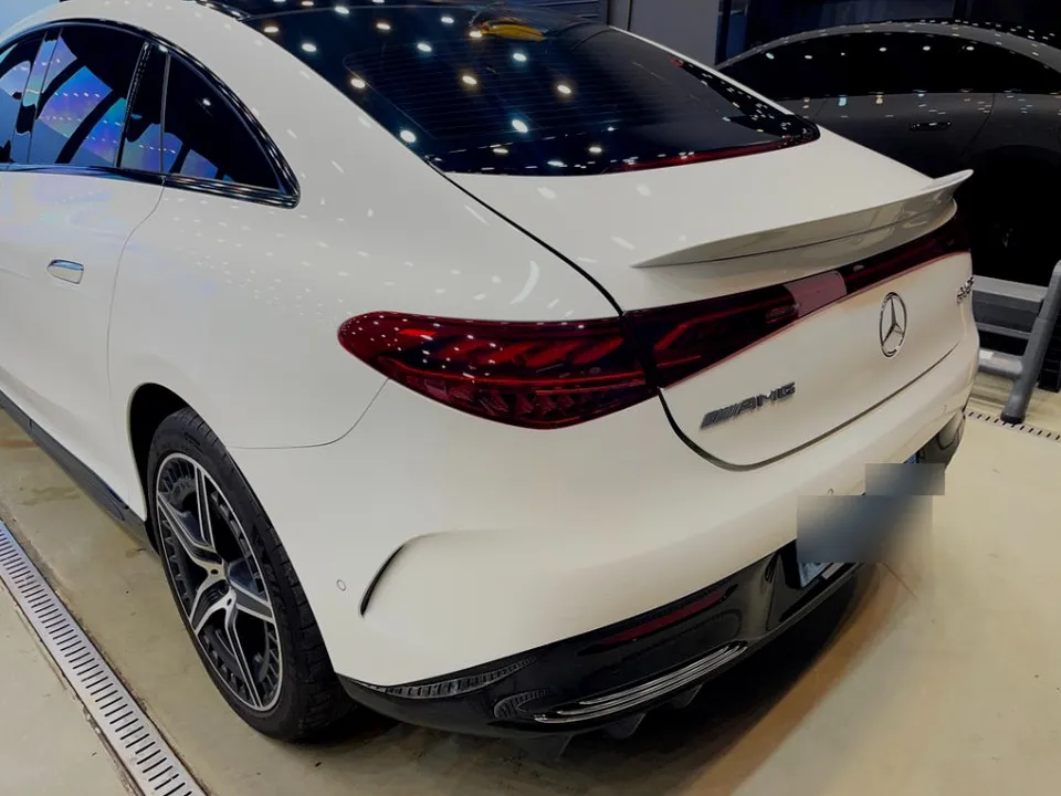 Mercedes-Benz EQE PPF施工事例｜韓国での実例 施工写真 3-1