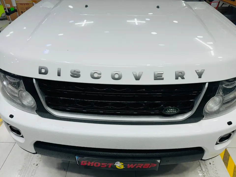 Land Rover Discoveryのカーラッピング事例 施工写真 5