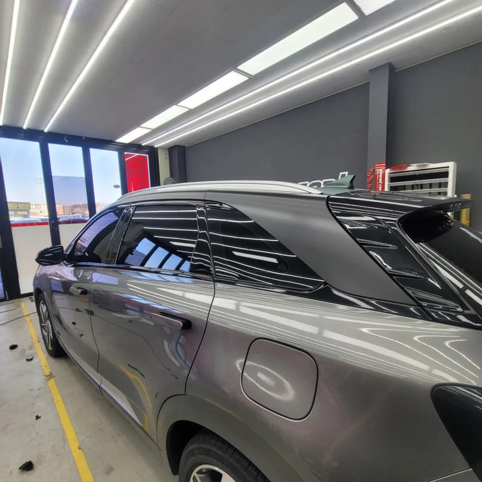 Hyundai NEXO vinyl wrap - Hyundai NEXO Vinyl Wrap Review: Satin Black Pillar Upgrade photo 6