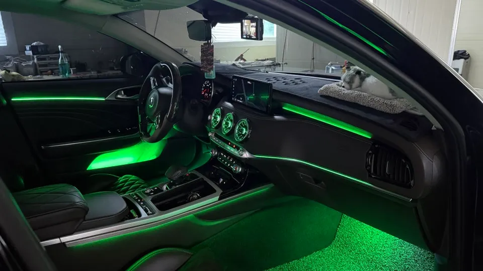 Kia Stinger Meister ambient lighting - Kia Stinger Meister Ambient Lighting Review: Cost & Results photo 4
