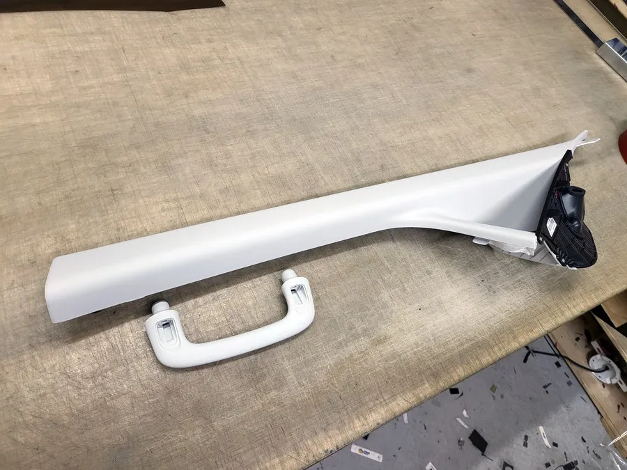 Hyundai Staria oem options - Hyundai Staria A-Pillar Handle Review — Improved Access photo 5
