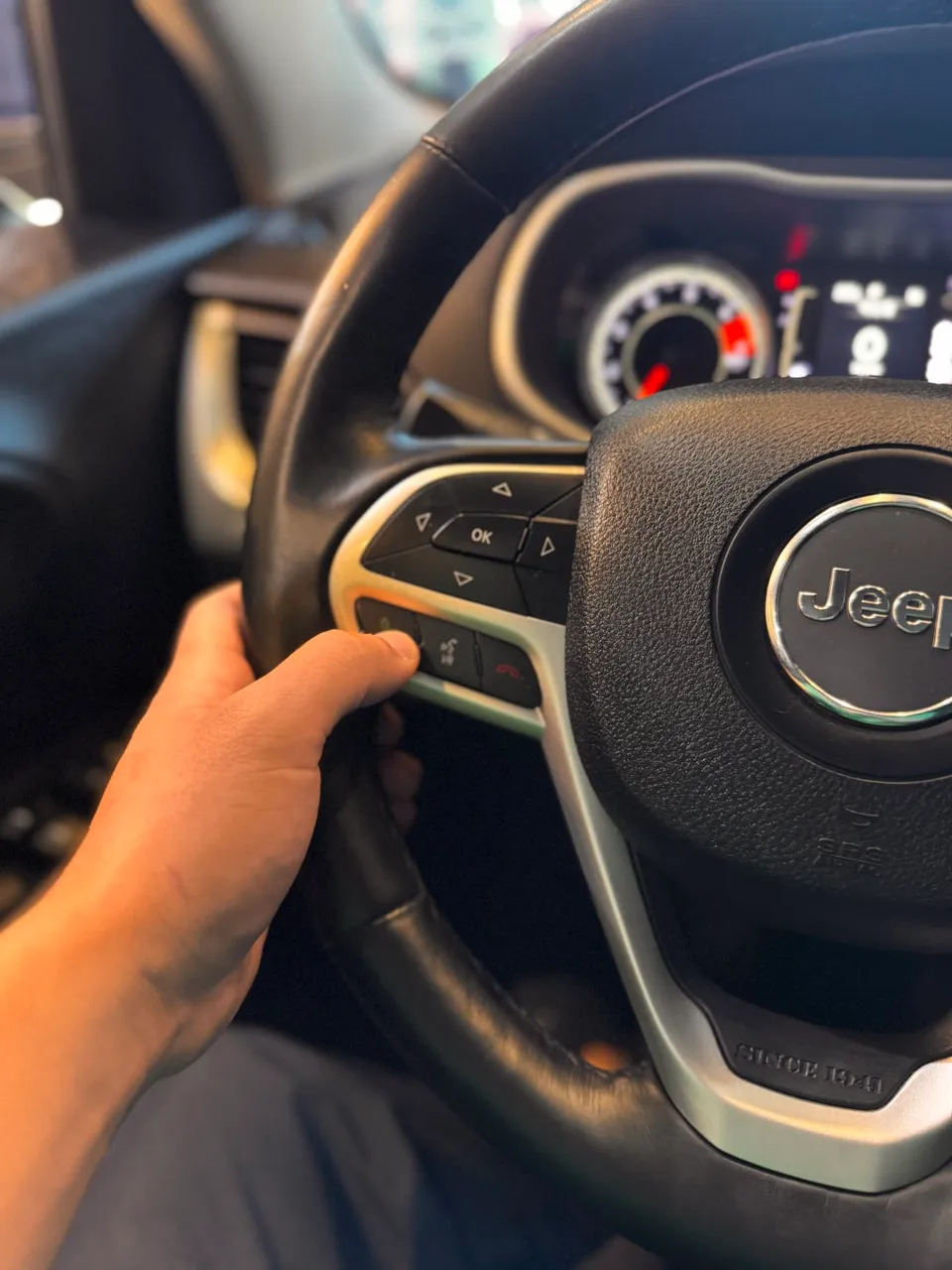 Jeep Cherokee android head unit - Jeep Cherokee Android Head Unit Review — Enhanced Smart Driving photo 6