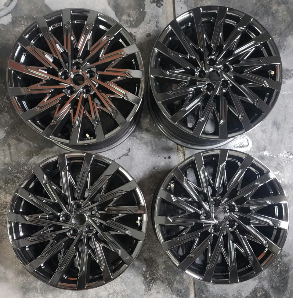 BMW X5 wheel repair - BMW X5 Wheel Repair & Refinishing Review — Glossy Black Restoration photo 6