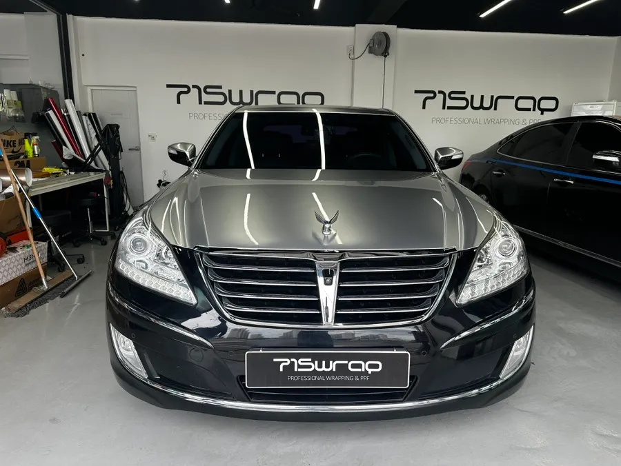 Hyundai Equusのカーラッピング事例 施工写真 5