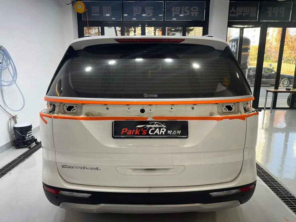 Kia Carnival PPF施工事例｜費用目安と仕上がり 施工写真 2-2