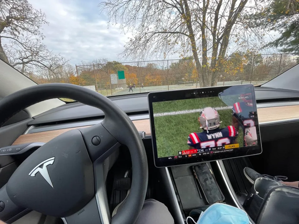 Kia K8のAndroid Auto・CarPlay取付事例 写真