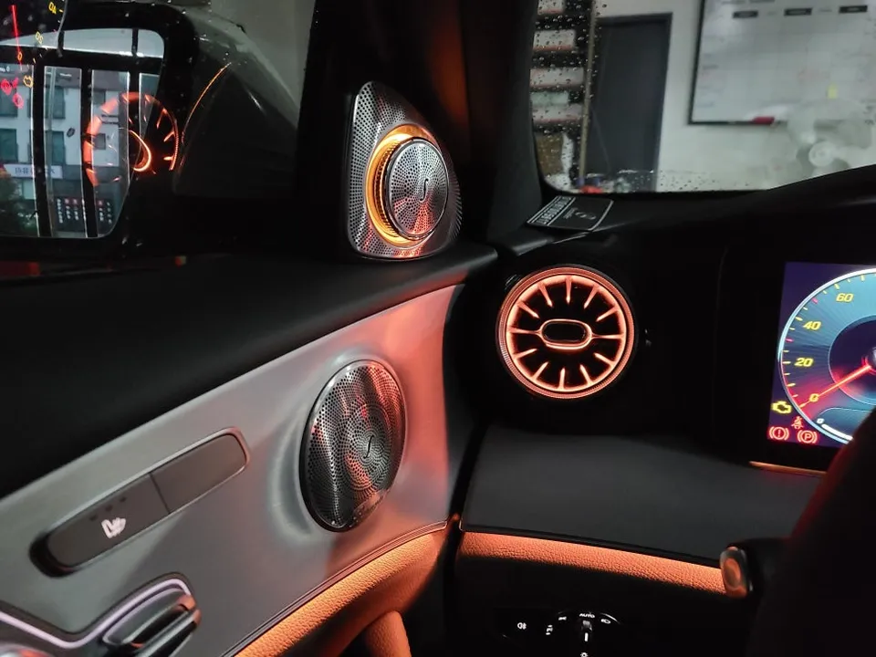 Mercedes-Benz E-Class W213 ambient lighting - Mercedes-Benz E-Class Ambient Lighting Review — Enhanced Interior photo 4