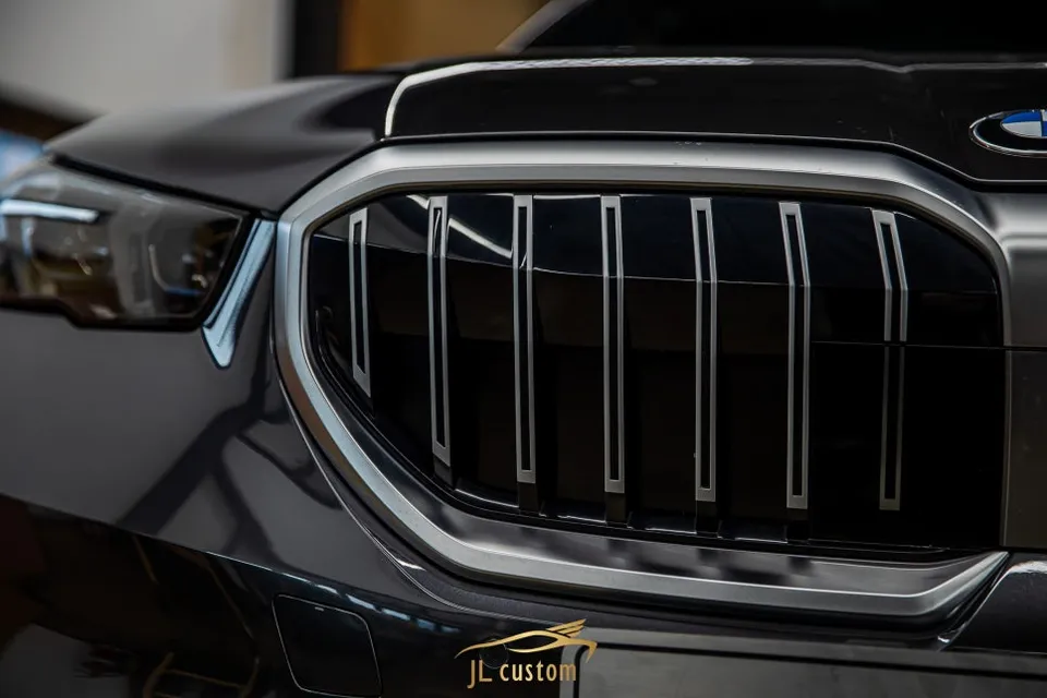 BMW 520i G60 ambient lighting - BMW 520i Ambient Lighting Upgrade Review photo 5