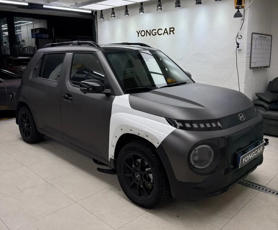 Kia Casperのカーラッピング事例|費用目安と仕上がり 施工写真 1-1