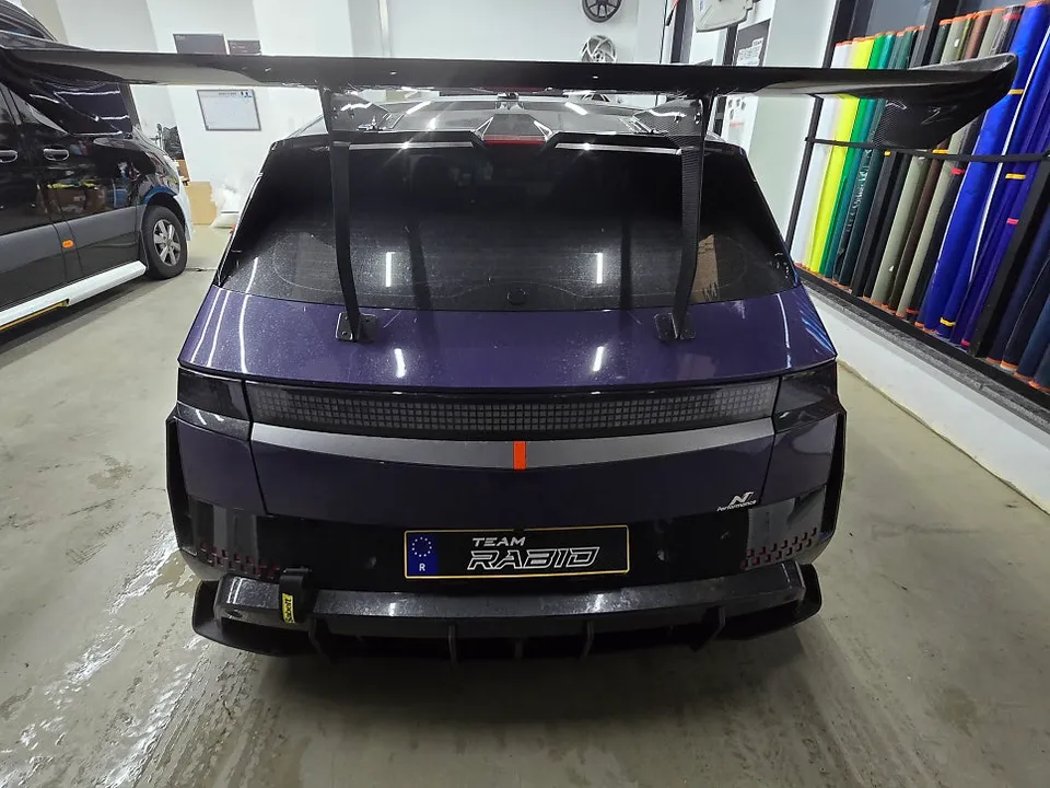 Hyundai IONIQ vinyl wrap - Hyundai IONIQ Vinyl Wrap Review: Olive Green Color Change photo 4