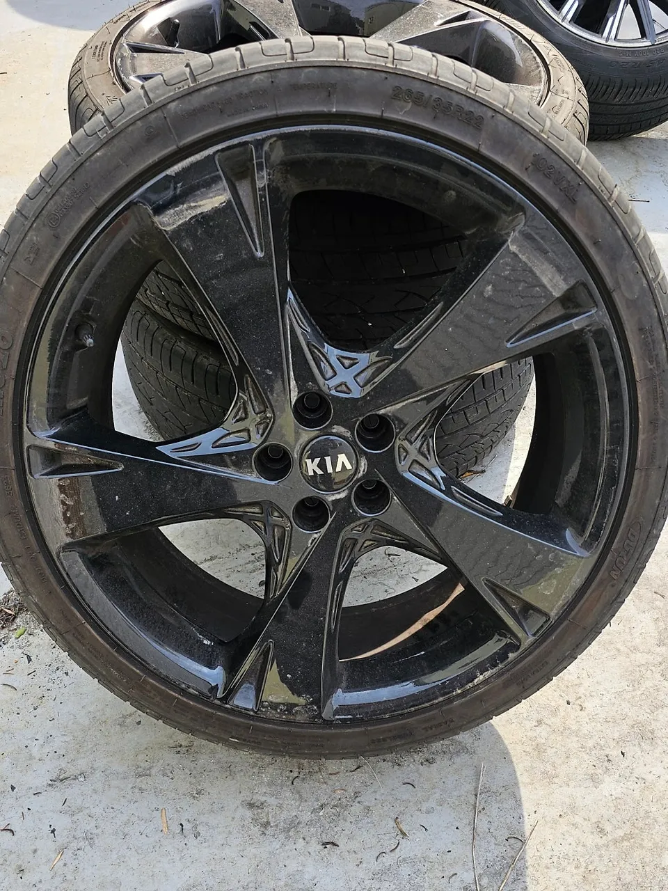 Genesis GV80 wheel repair - Genesis GV80 Wheel Repair & Painting Review photo 2