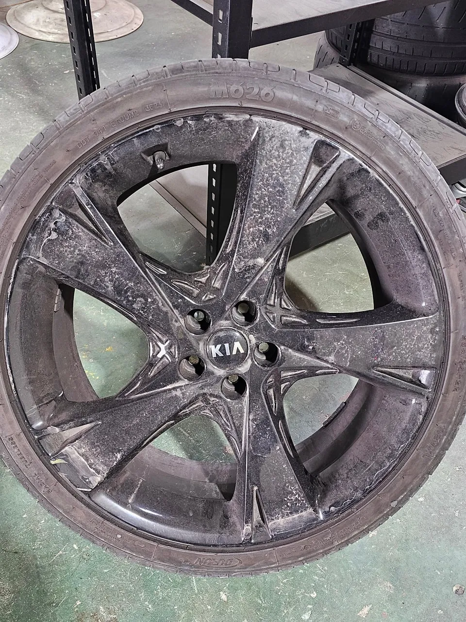 Genesis GV80 wheel repair - Genesis GV80 Wheel Repair & Painting Review photo 4
