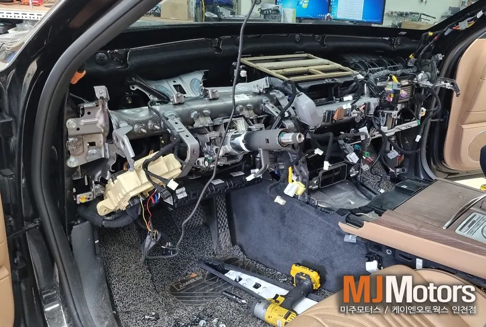 Genesis G80 remote start coding - Genesis G80 Remote Start & Coding Review — Seamless Integration photo 4