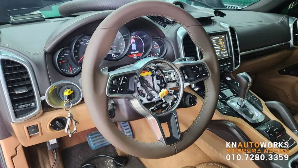 Porsche Cayenne 958 steering wheel - Porsche Cayenne 958 Steering Wheel Customization Review photo 4