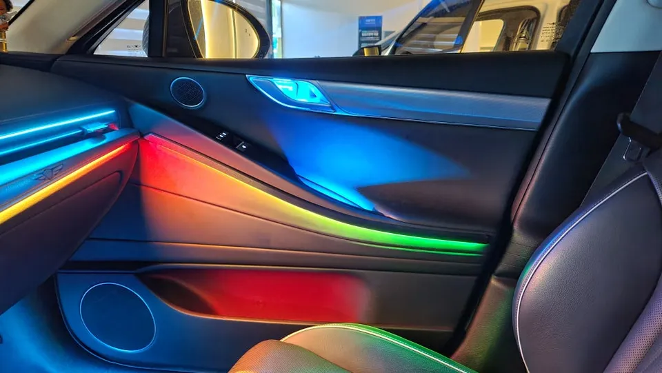 Genesis G80 RG3 ambient lighting - Genesis G80 Ambient Lighting Upgrade: Glowmotion Mood Lights photo 4