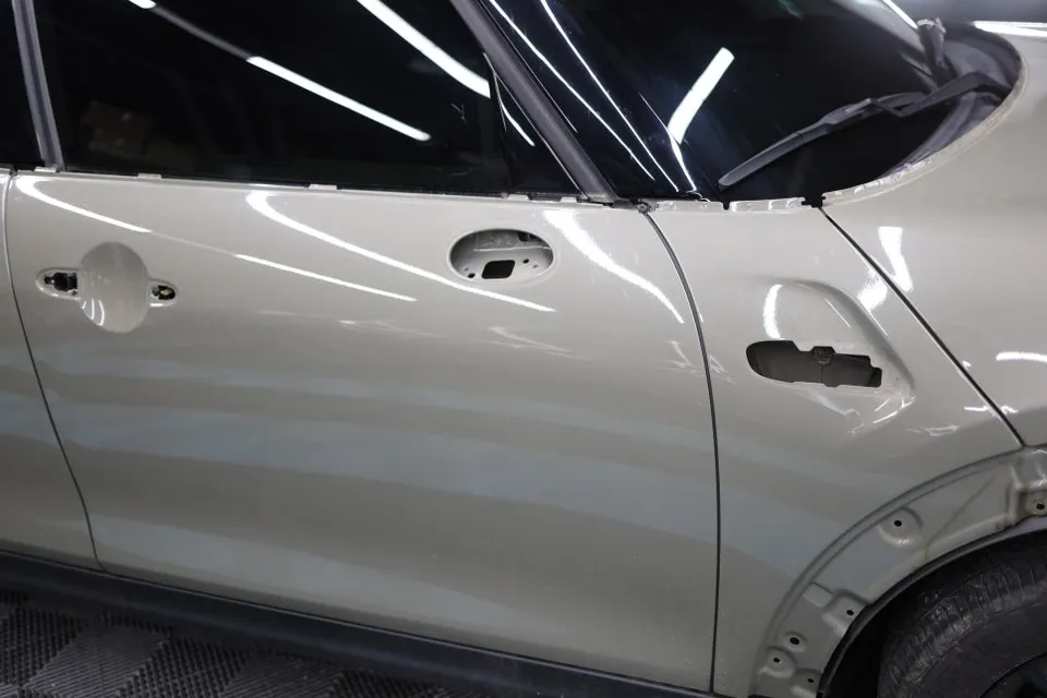Lexus LXのカーフィルム施工事例｜費用目安・仕上がり 施工写真 3-1