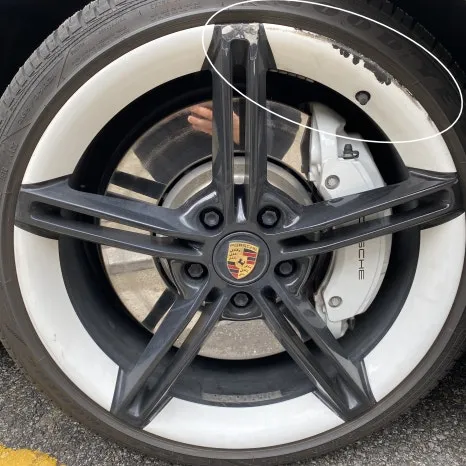 Porsche Taycanのホイールリペア・塗装事例 施工写真 3