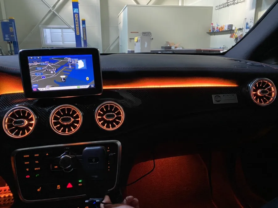 Mercedes-Benz CLA ambient lighting - Mercedes-Benz CLA Ambient Lighting Review: Cost & Installation photo 5