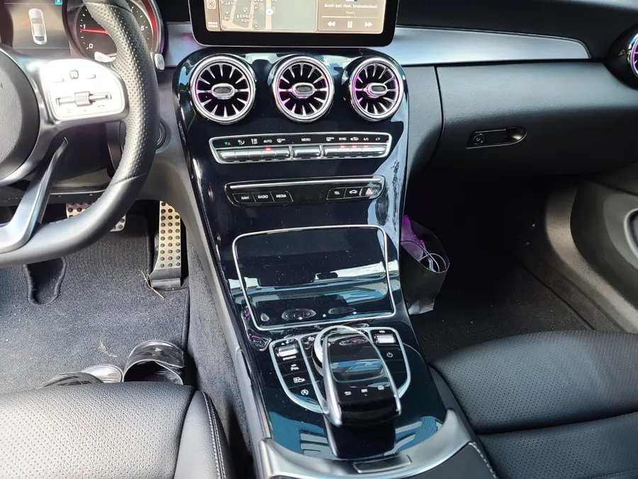 Mercedes-Benz C-Class interior customization - Mercedes-Benz C-Class Interior Customization Review — Sporty Carb photo 3