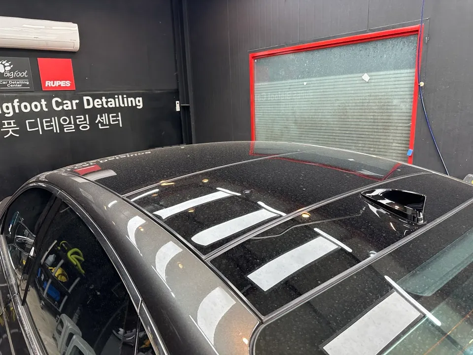 Genesis G80のガラスコーティング事例|韓国での施工例 施工写真 2-2