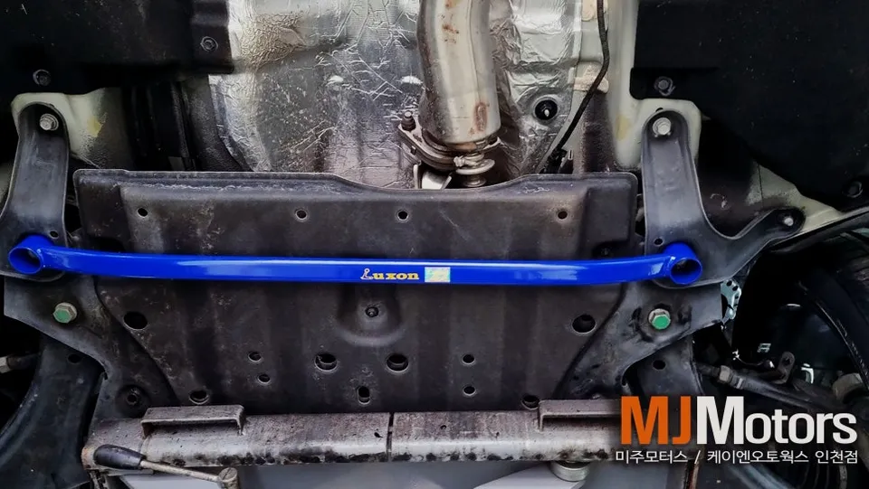 Kia Sorento MQ4 Underbar Upgrade Review — Improved Handling After