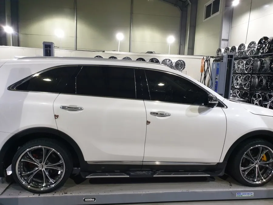 Kia Sorento tires - Kia Sorento Tire Replacement Review — Weds Kranze Cerberus III 20 photo 3