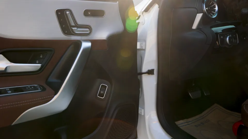 Mercedes-Benz CLA oem options - Mercedes-Benz CLA OEM Options Review: Cost & Results photo 3