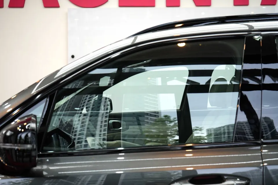 Kia Sorento MQ4のカーフィルム施工事例｜費用目安・仕上がり 施工写真 1-2