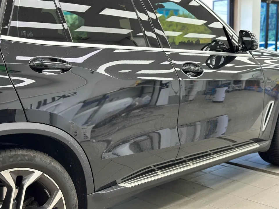 BMW X5のPPF再施工事例｜事故後の修理と費用目安 施工写真 3-1