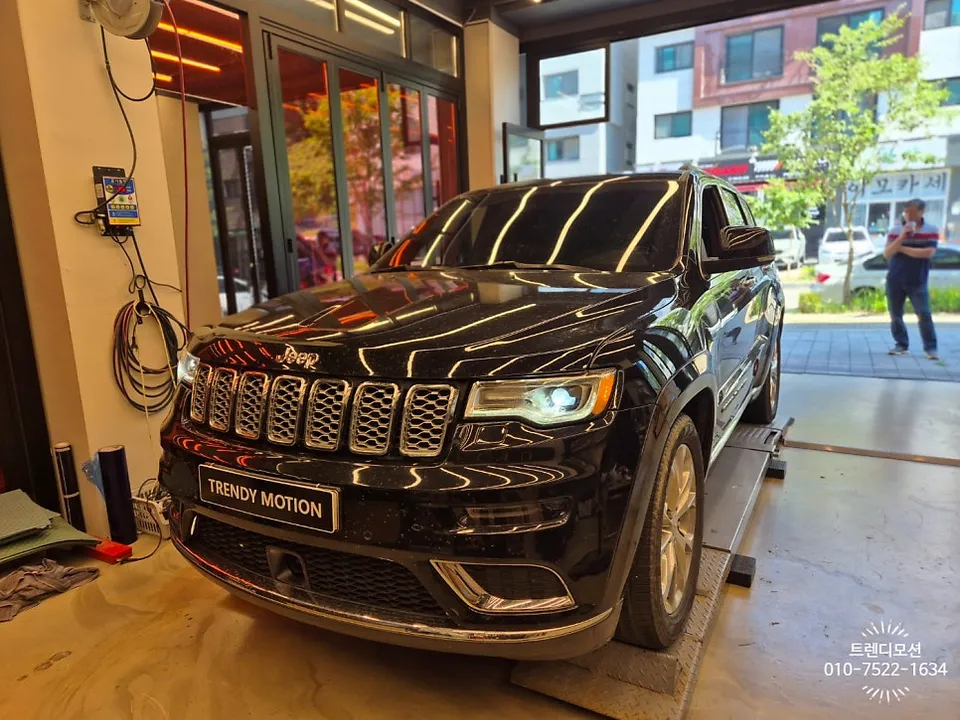 Jeep Grand Cherokee Lighting Upgrade Review Before