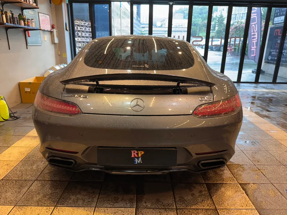 Mercedes-Benz AMG GT C190 interior customization - Mercedes-Benz AMG GT Interior Customization Review — Enhanced Aes photo 4