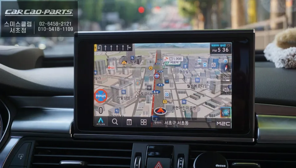 Audi A6のAndroid Auto・CarPlay取付事例 施工写真 4-1