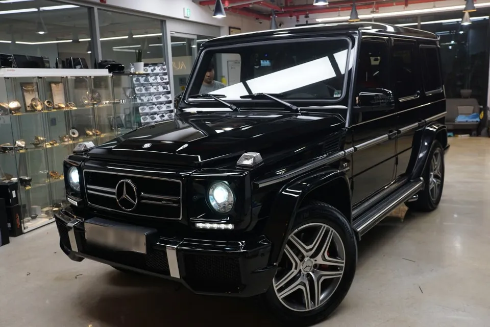 Mercedes-Benz G63 AMG W463 around view installation result