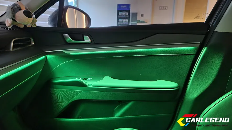 Kia K5 DL3 ambient lighting - Kia K5 DL3 Ambient Lighting Review: Custom Retrofit Cost photo 3