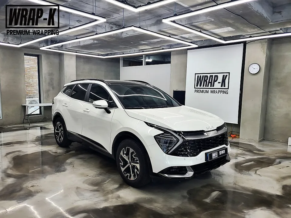 Kia Sportageのカーラッピング事例｜費用目安・仕上がり 施工写真 3-1