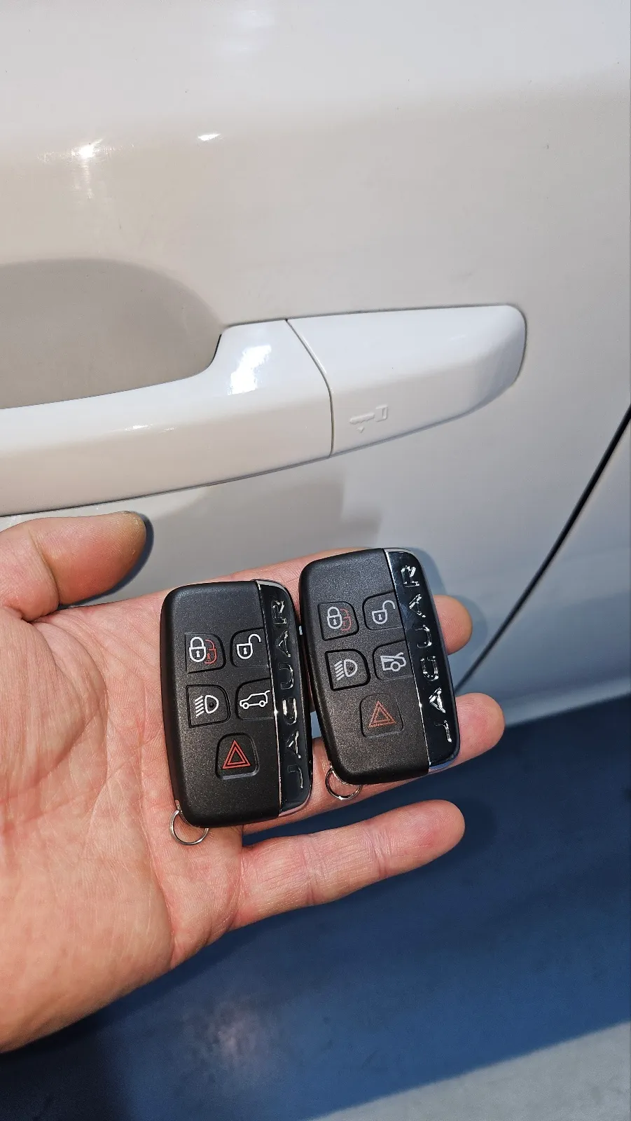 Jaguar XF oem options - Jaguar XF OEM Options Review: Smart Key Retrofit Cost photo 3