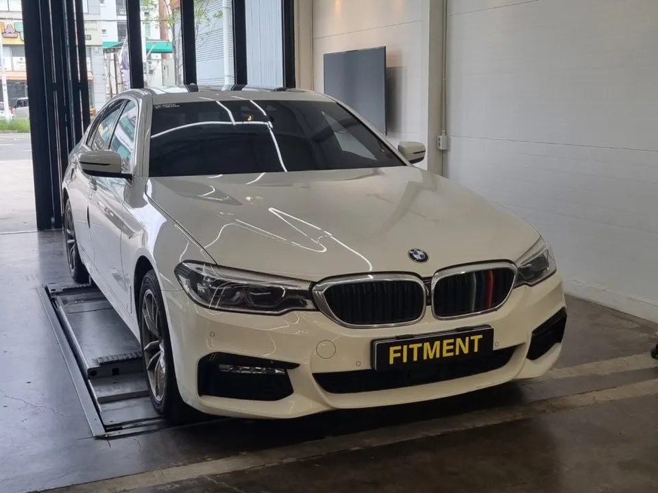 BMW 5 Series G30 Body Kit Installation Review photo 2