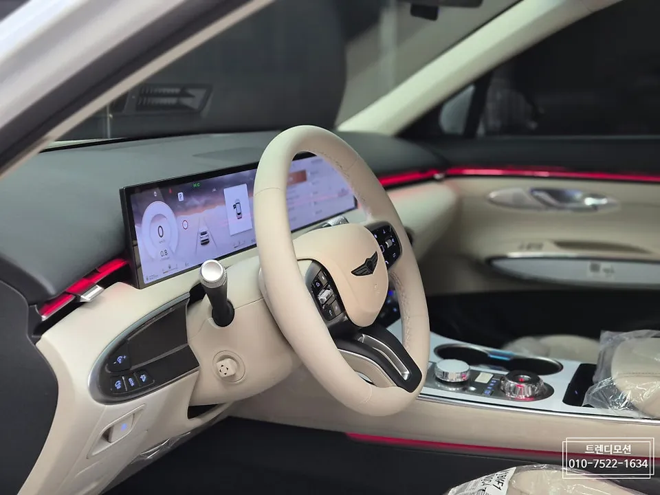 Genesis GV70 steering wheel - Genesis GV70 Steering Wheel Customization Review photo 5