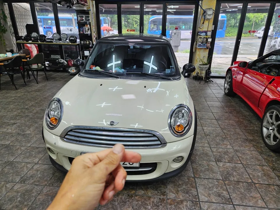 BMW MINI Cooper lighting upgrade installation result