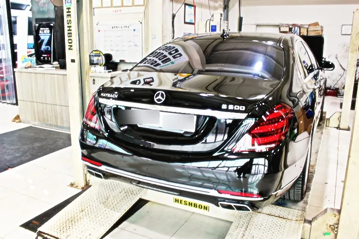 Mercedes-Benz S-Class W222 body repair - Mercedes-Benz W222 S-Class Maybach Conversion Body Repair Review photo 3
