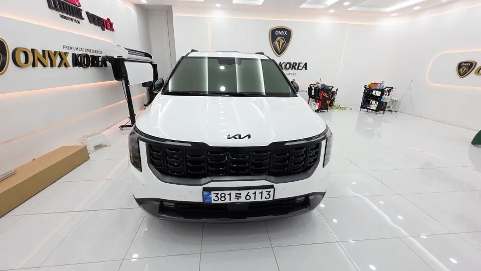 Kia Carnivalのガラスコーティング事例|韓国での施工費用目安 施工写真 3-2