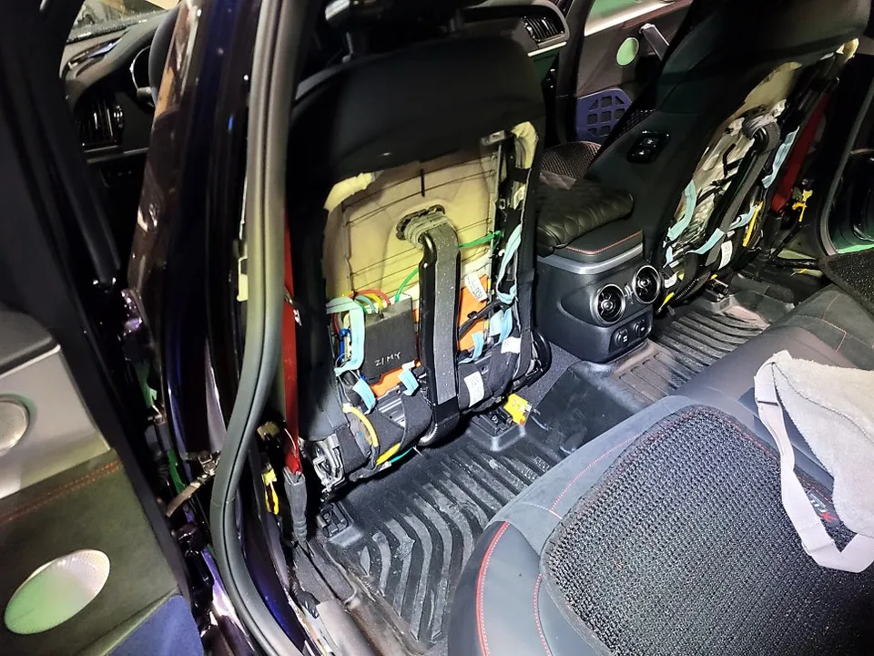 Kia Stinger Meister interior customization - Kia Stinger Meister Interior Customization Review photo 4